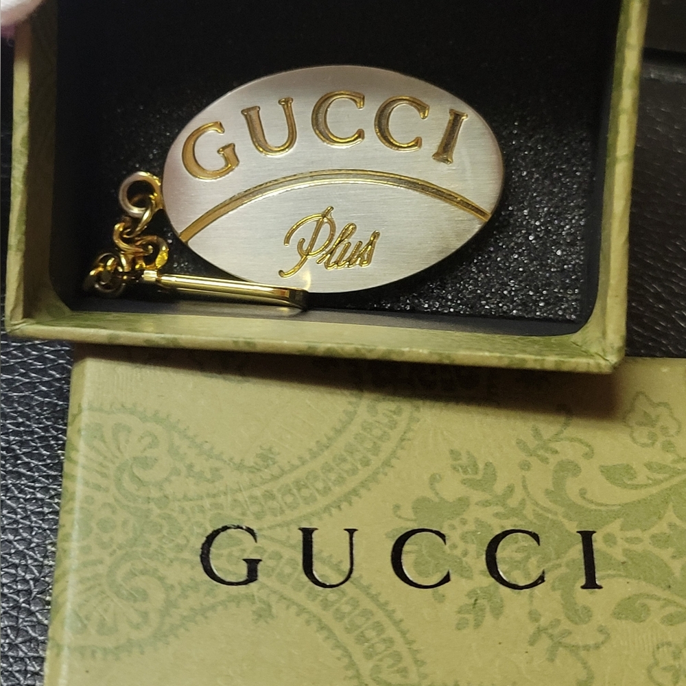 Authentic Gucci Brushed Silver & Gold Keychain/Bag Charm - Picture 3 of 6